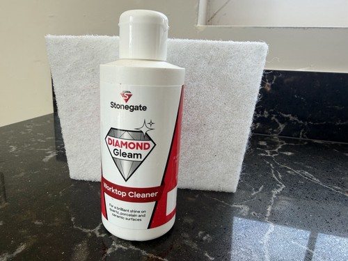 Shiny stone polish cream - shiny,